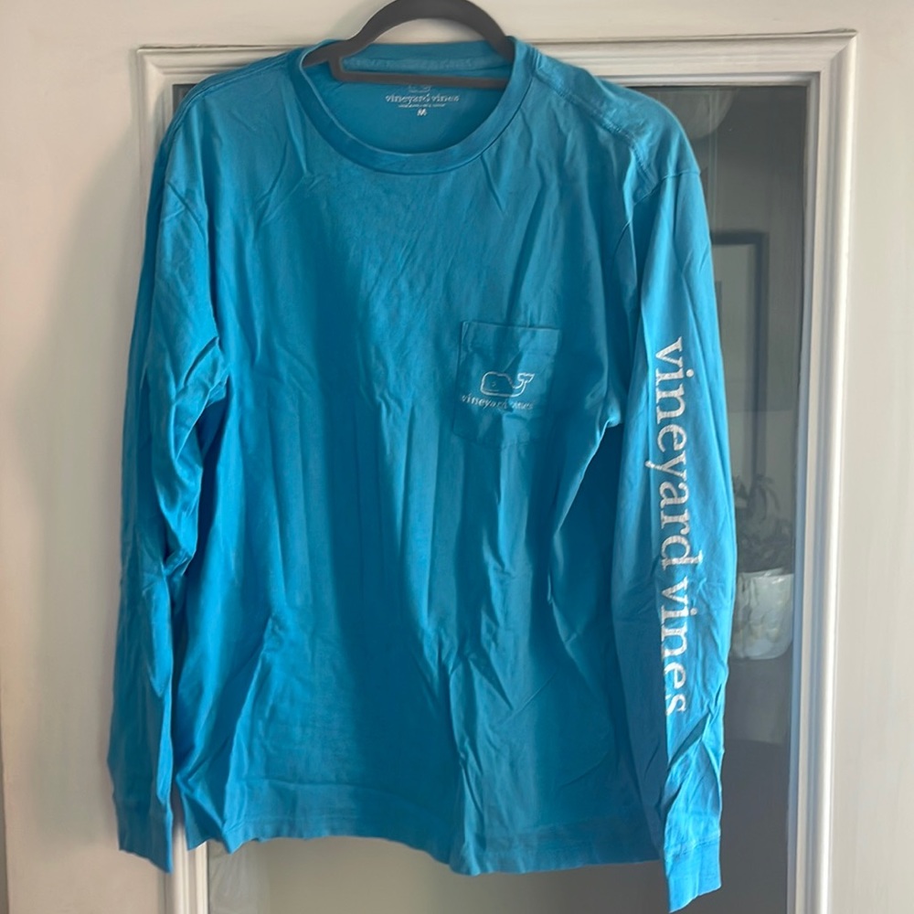 Vineyard vines whale long sleeve tshirt